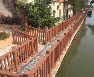 China Tablero interior compuesto Tan Protective Railing For Riverside de Panel Wood Plastic de la cerca incombustible de WPC los 200x120cm en venta