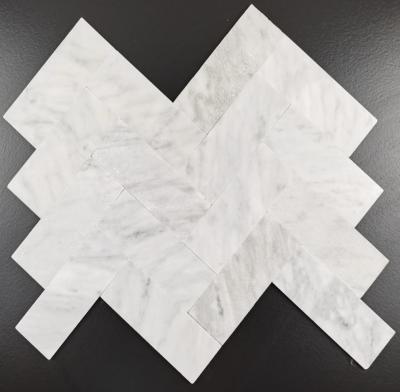 China Herringbone Stone Decorative Mosaic Tiles White Cararra for sale