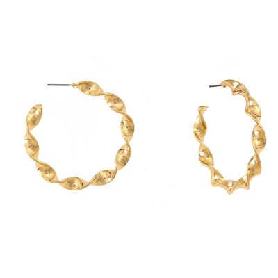 China CLASSIC 18K gold plated twist earrings round hoop earrings in gold jewelry, gold plated hoop jewelry for sale