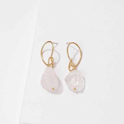 China CLASSIC Women Jewelry Fashion 14K Gold Plated Natural Stone Chakra Quartz Crystal Chips Twist Drop Earrings for sale