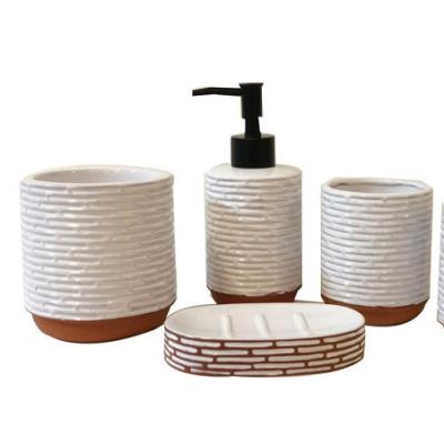 China Sustainable Best Seller Newly Designed Factory Direct Sale High Quality Bathroom Accessories for sale