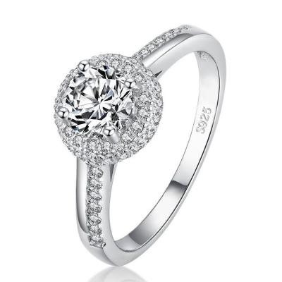 China Fashion 2021 Romantic and Europe and America 925 Silver Women's Engagement Crystal Round Zircon Luxury Bling Wedding Ring for sale