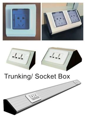 Chine Electrical Outlet Socket Power Trunking Various Socket Box for Laboratory Use à vendre