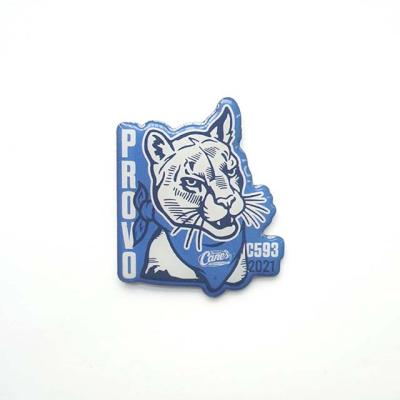 China Japan Customized Fashion Metal Pin Badge 2D Gold Silver Plating Lapel Pins For Clothes for sale