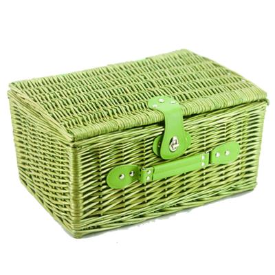 China Folding Handwoven Wicker Picnic Basket Set With Blanket for sale