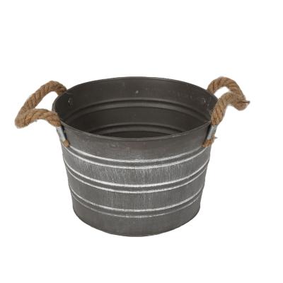 China Eco-friendly Household FLOWER POT PLANTER Iron Flower Pot Metal Flower Bucket Handle With Hemp Rope for sale