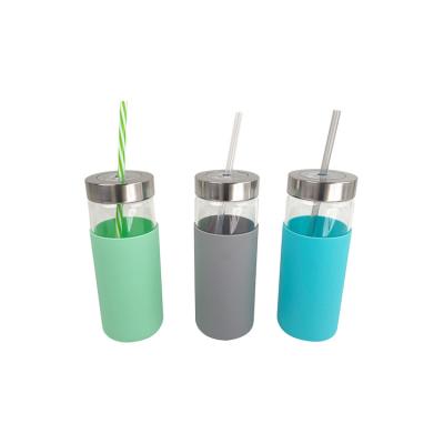 China Sustainable High Borosilicate Glass Water Bottle With Straw With Silicone Sleeve Eco Friendly Popular Glass Water Bottle for sale