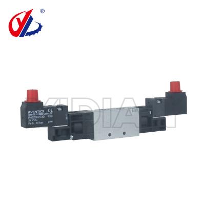 Cina 4-011-04-0821 VALVA ELEK. 5/2 2.5-7 BAR GR.04 24 V DC 4011040821 Valvola solenoide in vendita