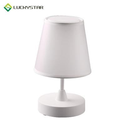 China Battery Operated Camping Fancy Modern White Outdoor Table Lamp With Rechargeable Led Light for sale