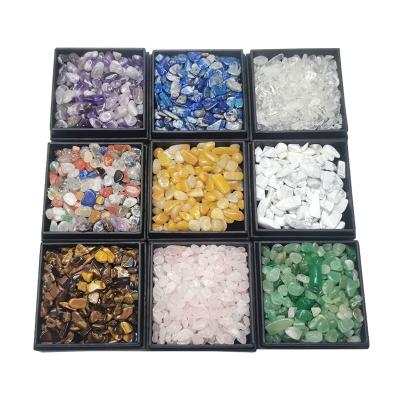 China China Hot Selling Natural Quartz Crystal Gravel Gemstone Healing Stone Tumbled Stone Gift Box for sale