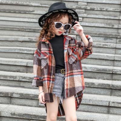 China New Arrival Spring Autumn Girls Plaid Breathable Dobby Turn Down Collar Long Sleeve Deep Swept Long Shirt for sale