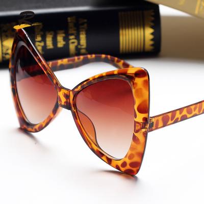 China Fashion Sunglasses China Cool Arc Ready Polarized Sunglasses With Case for sale