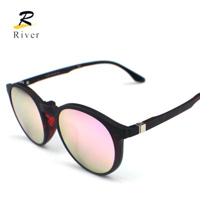 China T1009 fashion sunglasses latest design new polarized clip on sunglass sunglass for sale