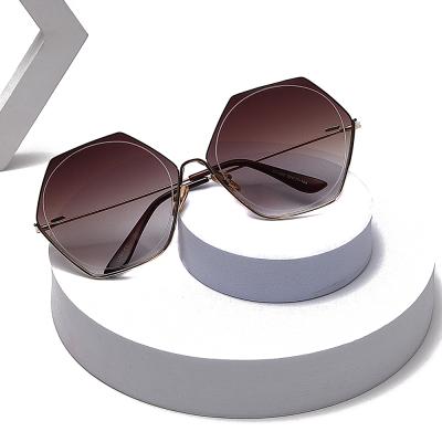 China Fashion retro fashion sunglasses s31029 men luxury polygonal metal blue light blocking high quality unisex ac shades sunglasses custom for sale