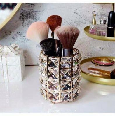 China Viable European Silver Diamond Square Fashion Makeup Tools Crystal Brush Holder for sale