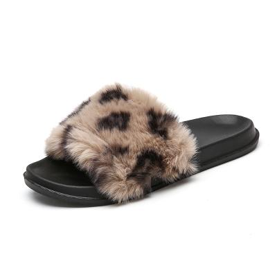 China 2020 fashion trend fashion style fur warm slippers shoes outdoor sandals and indoor slippers women for sale