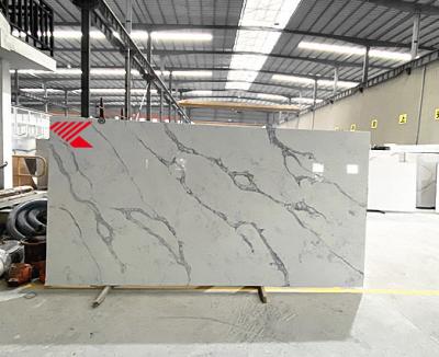 China New design waterproof/high temperature resistance/anti-scratch/no radiation resistance/anti-scratch/no white calacatta artificial quartz stone slab price for kitchen and floor decoration for sale