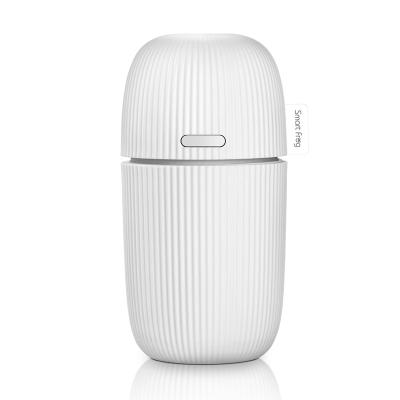 China Hot Selling Mini USB Car Air Aroma Diffuser Personal Desktop Humidifier for sale