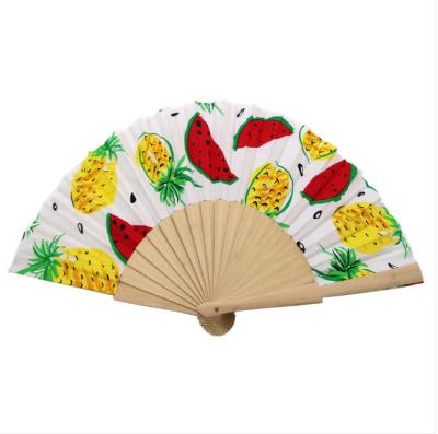 China Technique Painted Wood Hand Fan Customized Design for Gift Museum Souvenir White Color zu verkaufen