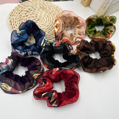 China Custom Fashion Chiffon Mum-edged Flannel Hair Scrunchies Hair Ties Hairring Set for sale