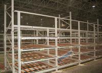 China Q235B-Stahlfachbodenregallager-Karton-Speicher-Gestell 100-1000 Kilogramm pro Niveau. zu verkaufen