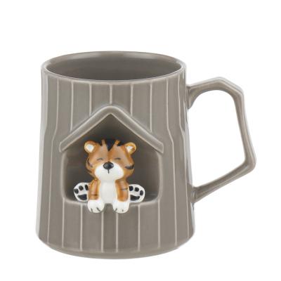 China Dog 3d Color Pattern Viable Animal Ceramic Mugs Cartoon Creative Ceramic Mug With Lid for sale