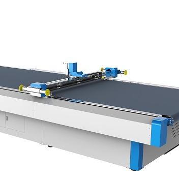 China Without Length Limitation Automatic Car Mat Single Layer Fabric Cutting Machine for sale