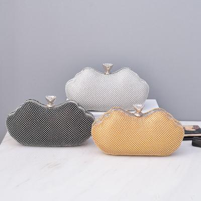 China Retro Daily Life Cloud Dinner Bling Diamond Jewelry Dress Bag Clutch Chain Wholesale for sale