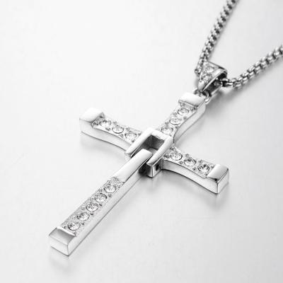 China Wholesale Hiphop Elu Jewelry RTS Inlay Rhinestone Silver Plated Stainless Steel Dangle Cross Pendant for sale