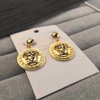 China Fashionable Vintage Elu Jewelry RTS New Outlet 18k Iced Gold Plated Solid Stainless Steel Digit Earring For Women Jewelry for sale