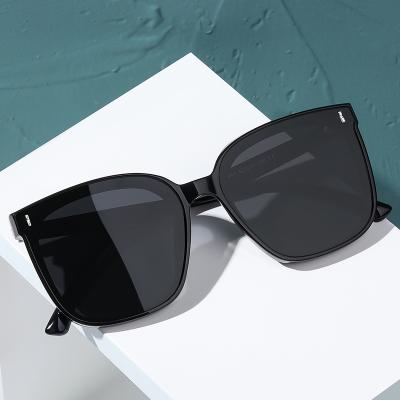 China Fashion TR90 Sunglasses Large Frame Polarized Square Sun Glasses Shades Vintage Glasses High Quality Nylon Oversized Lenses for sale