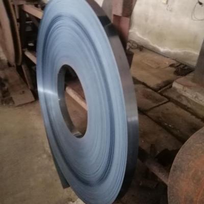 China Machine Packing High Quality Head Bluing Belt Low Price Iron Packing Steel Strapping Bands for sale