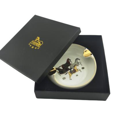 China Fasion Best Selling White Bone China Round Cigar Ashtray 2 Hand Paint Gold Rest Customized Logo Ceramic for sale