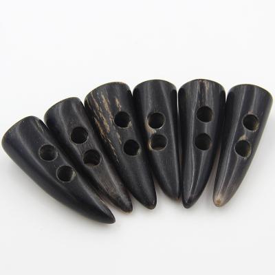 China Custom 2 Hole Dry Cleaning Buffalo Horn Bone Button Sewing Blank True for sale