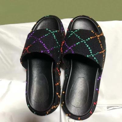 China Fashion Trend Top High Quality Famous Brands Slides Sandals Slippers Shoes Women Luxury Ladies Designer Slides Slippers Luxury Women Shoes for sale