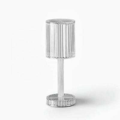 China New Design Modern Crystal Light Decorative Table Lamp for sale