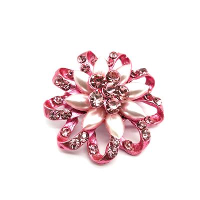 China 2020 ALLOY cute pink flower shaped pearl rhinestone brooch, large rhinestone brooch, rhinestone brooch pins for sale