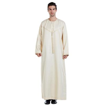 China Polyester Middle East Dubai Muslim Embroidered Mens Long Robe Muslim Men Dress Islamic Daffah Thobe Mens Abaya Clothing for sale