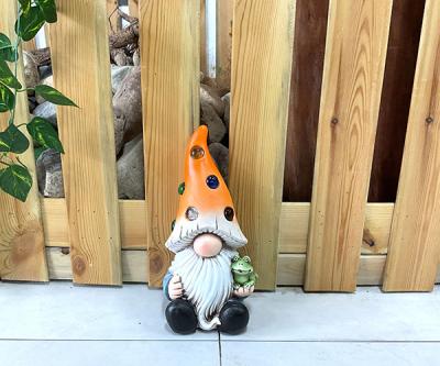 中国 Colorful Polyresin Garden Ornaments Rustproof Polyresin Gnome 販売のため