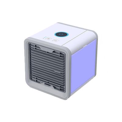 China Mini Portable Air Conditioner 5W Desktop Portable Air Cooler with USB Power for sale