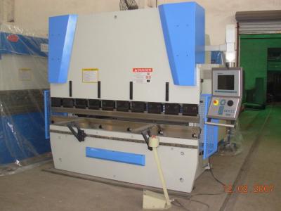 China Het systeemcnc van het Delemcontrolemechanisme Machine 100 ton 3200mm/4000mm van de Persrem Te koop