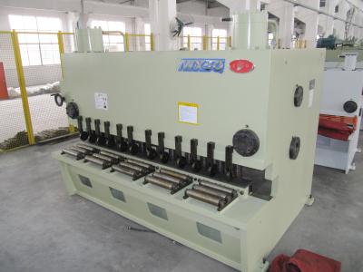 China Q235 Or Q345 Mild Steel Hydraulic Sheet Metal Shear / Metal Shearing Machine for sale