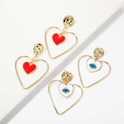 China 2021 Fashion Jewelry TRENDY Cute Enamel Heart Charm Stud Earrings For Girls for sale