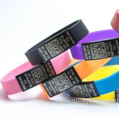 China CLASSIC silicone medical alert and custom qr id wristbands for sale