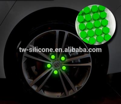 China Glow in the Dark Glow in the Dark Silicone Wheel Nut Cover for sale