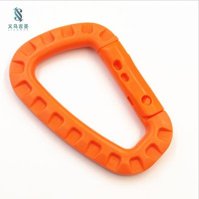 China Durable Manufacturers Sell Outdoor Plastic Backpacks With Carabineer Spring D-Shaped Door Hooks for sale