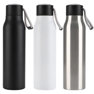 China PORTABLE 20oz Double Wall Stainless Steel Vacuum Insulated Sports Water Bottle Custom Water Flasks With Rope for sale