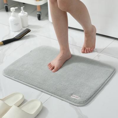 China Shaggy Washroom Bath Mat Bathroom Blankets Microfiber Sustainable Soft Absorbent Non Slip Machine Washable Bath Mat for sale