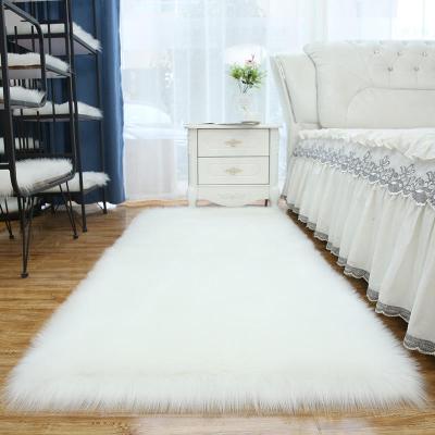 China Washable Soft Plush Fur Area Rug For Living Room Bedroom Faux Fur Fluffy Blanket Rug And Blanket Luxury Custom Made for sale