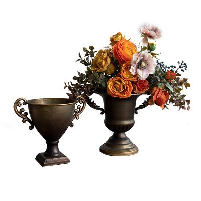 China European Vintage European Flower Vase Banquet Wedding Home Decoration White Bronzed Prop Ornaments for sale